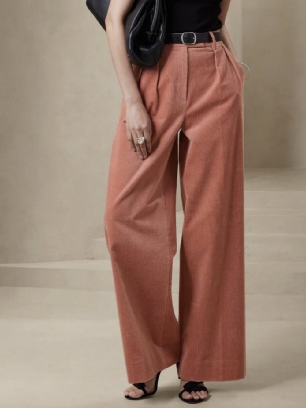 Banana Republic Rivoli Relaxed Corduroy Pants Salmon Orange Wide Leg Size 4